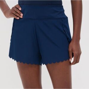 Tnuck Scallop Hem Women's Navy Shorts L